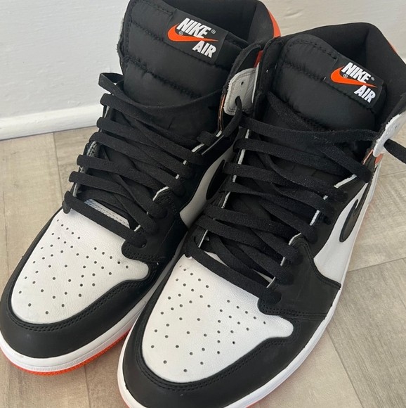 Nike Air Jordan Men's Black and Orange Sneakers - Picture 2 of 5